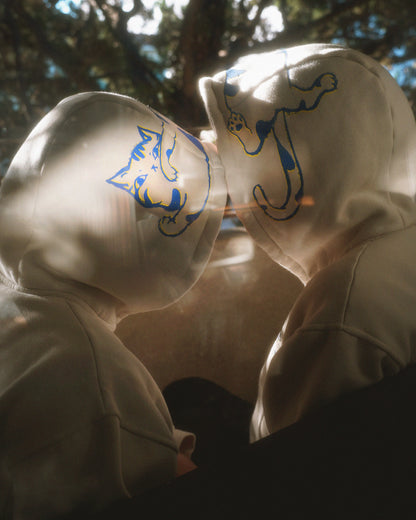 Lounging Mao | Zip Hoodie | Cream x Blue