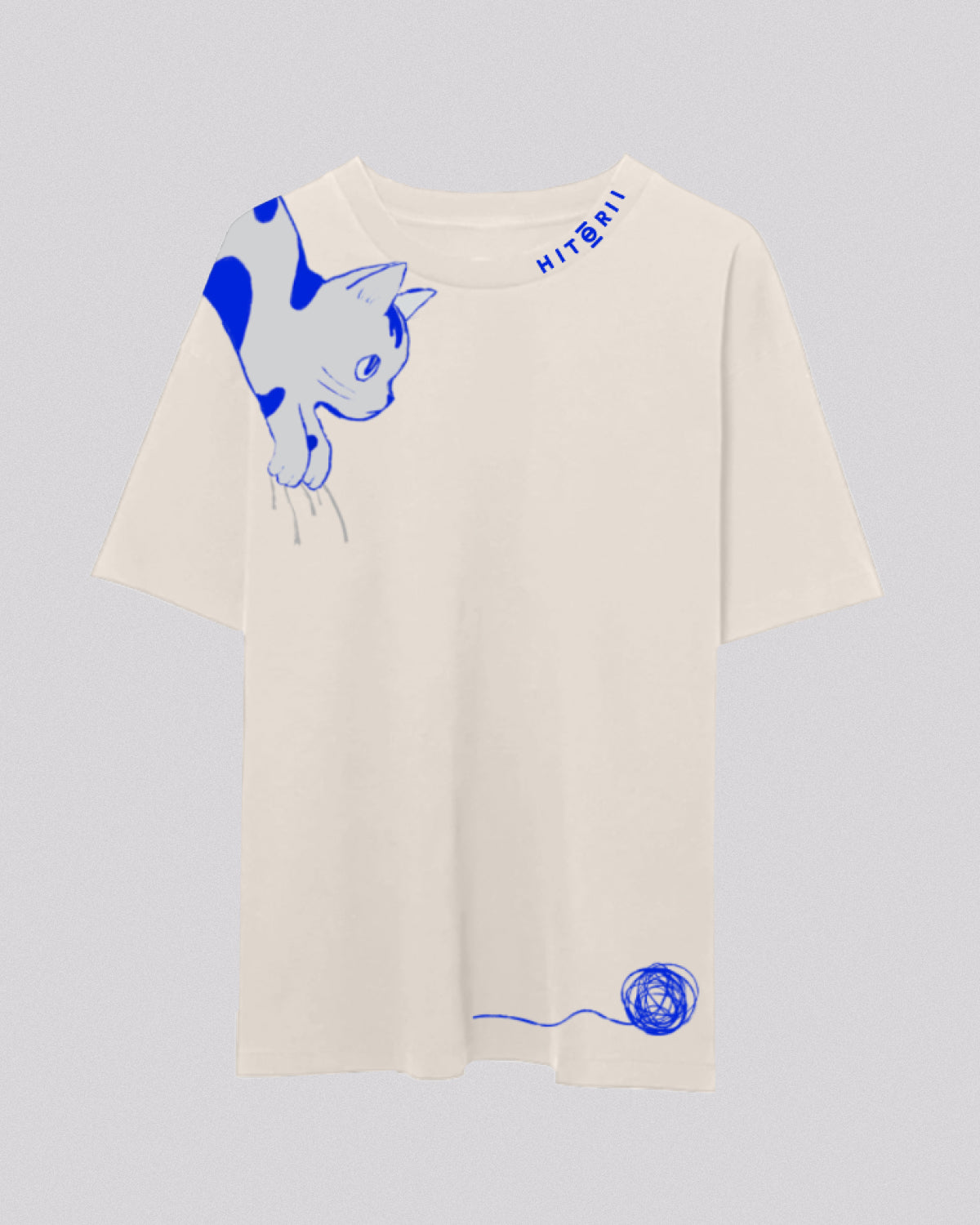 Shoulder Cat | Oversized Tee | Ivory