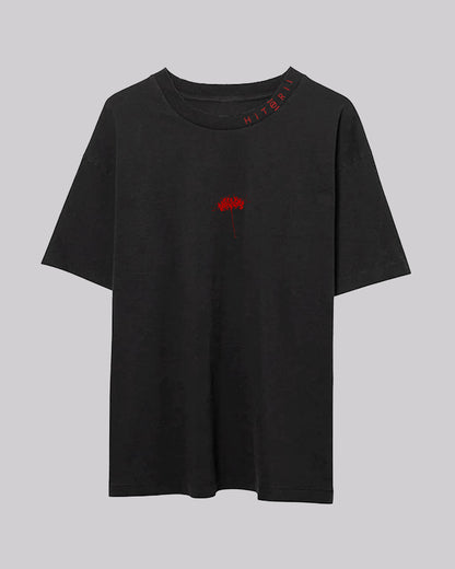 Red 彼岸花 (Higanbana) | Oversized Tee | Vintage Black