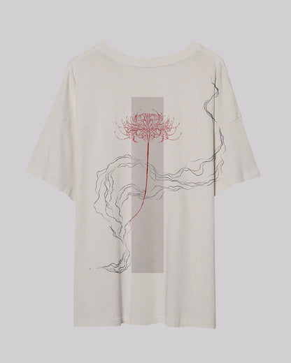 Red 彼岸花 (Higanbana) | Oversized Tee | Light Cream